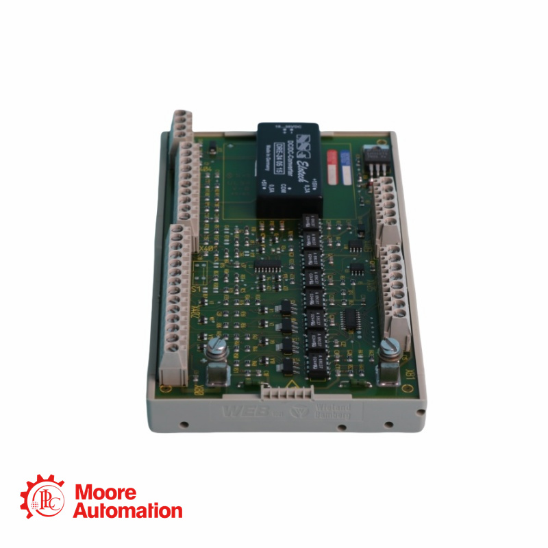 Siemens 6SE7090-0XX84-0FJ0 SIMOVERT Master aziona il movimento