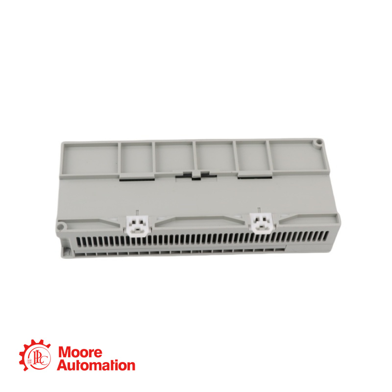 1753-L32BBBM-8A SER. C REV. Un controllore di sicurezza GuardPLC 1800